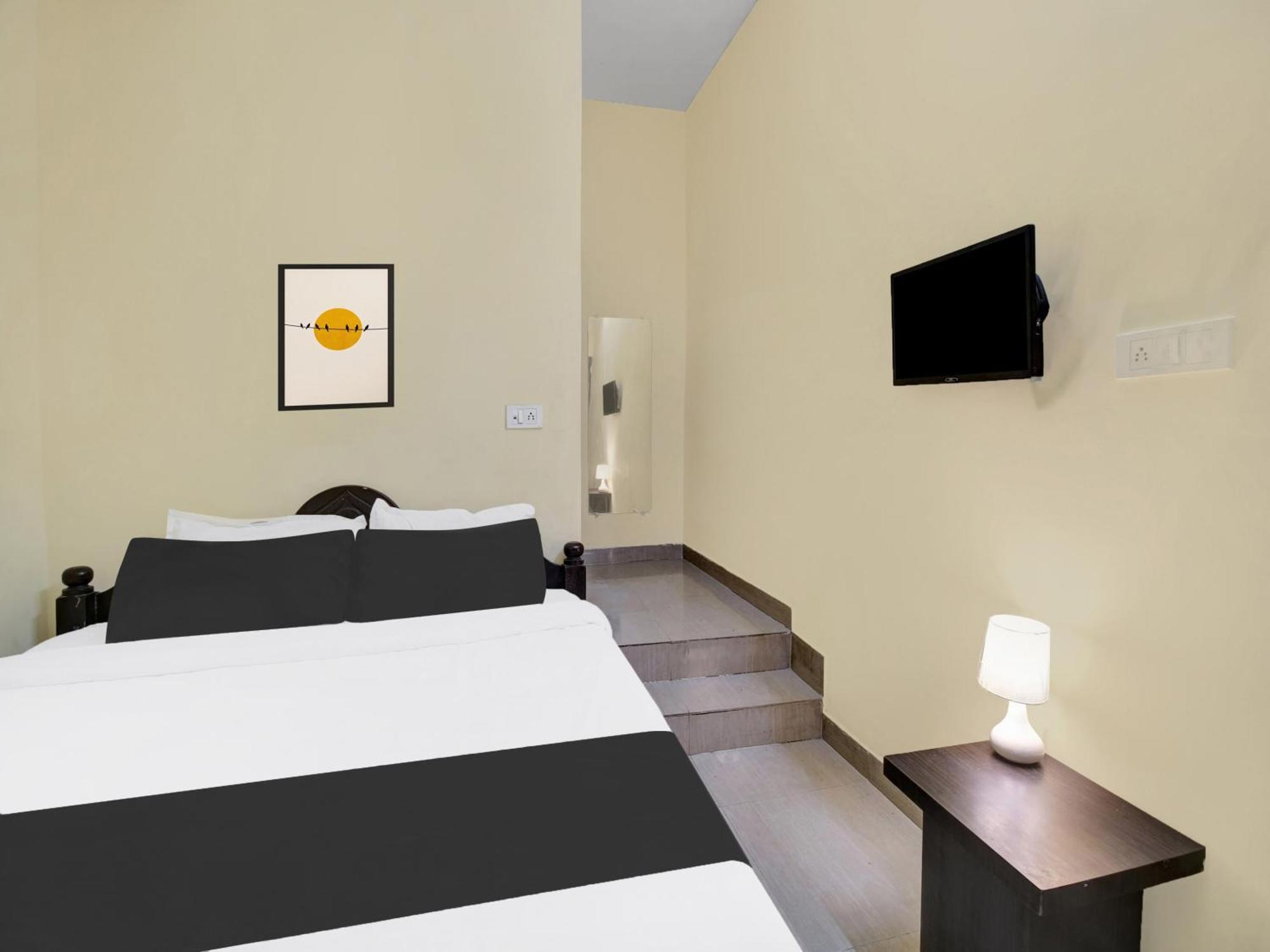 Super Hotel O Maligaon Adabari Guwahati Dış mekan fotoğraf