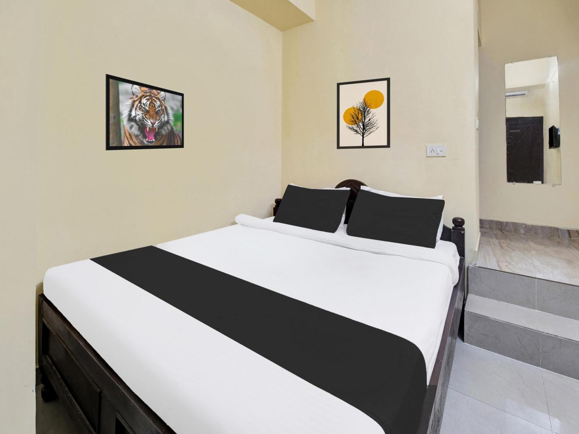 Super Hotel O Maligaon Adabari Guwahati Dış mekan fotoğraf